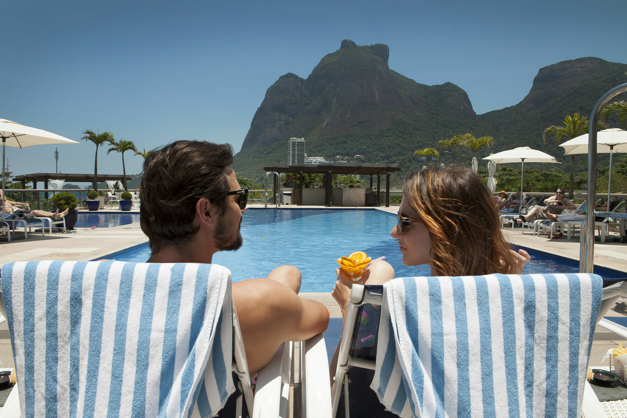 Pullman Rio De Janeiro Sao Conrado Hotel Exterior photo The hotel's pool